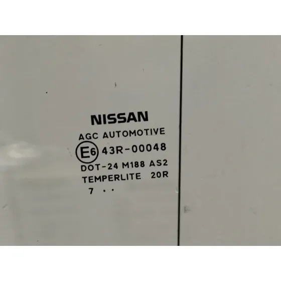 Luna Trasera Derecha para Nissan Qashqai (J10)