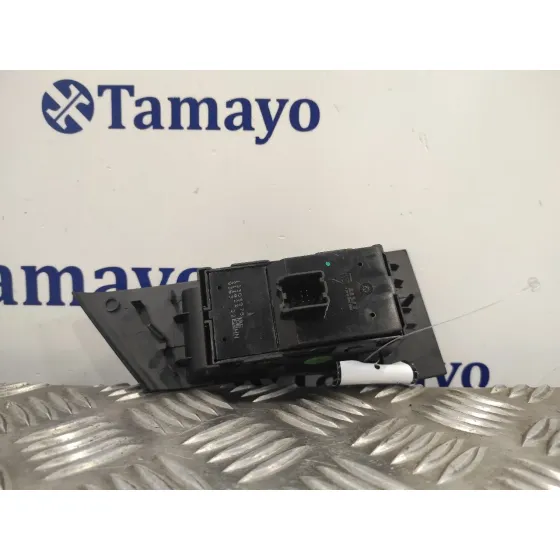 Mando Elevalunas Delantero Izquierdo para Opel Astra J Lim.