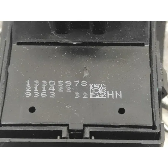 Mando Elevalunas Delantero Izquierdo para Opel Astra J Lim.