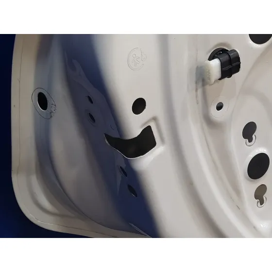 Puerta Trasera Izquierda para Citroën C3