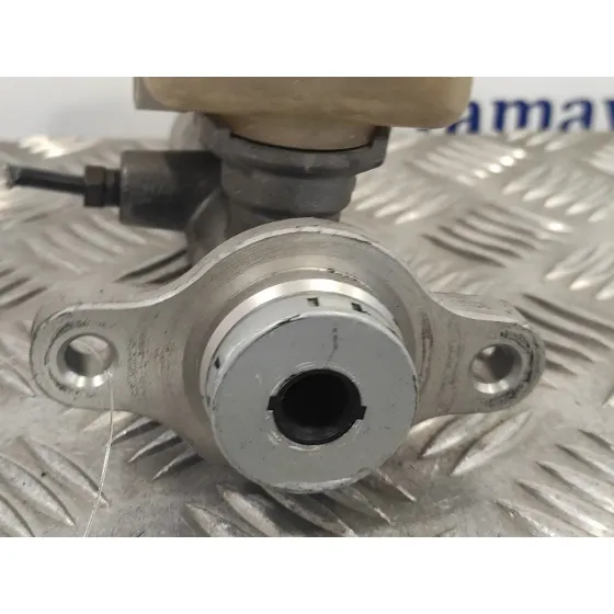 Bomba Freno para Nissan Pick-Up (D22)