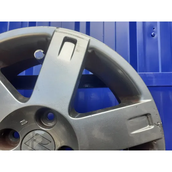 Llanta para Suzuki Swift Berlina (Mz)