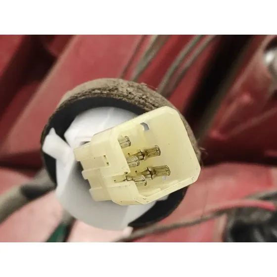 Piloto Trasero Izquierdo para Suzuki Swift Berlina (Mz)