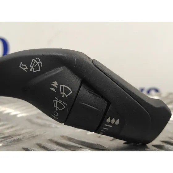 Mando Limpia para Ford Kuga (Cbs)