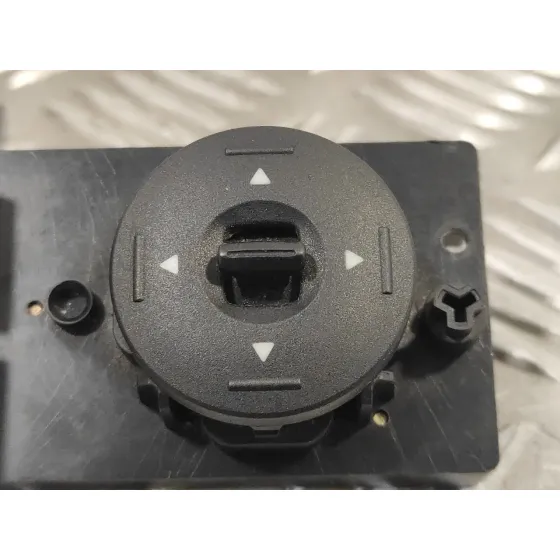 Mando Elevalunas Delantero Izquierdo para Ford Focus C-Max (Cap)