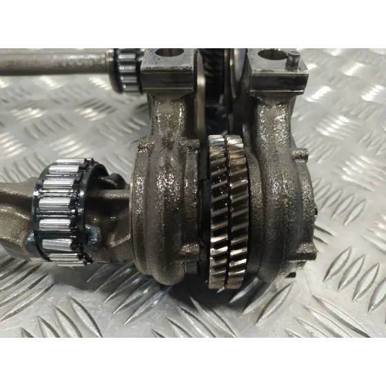 Contrapeso Ciguenal para Mercedes-Benz Clase E Lim. (W213)
