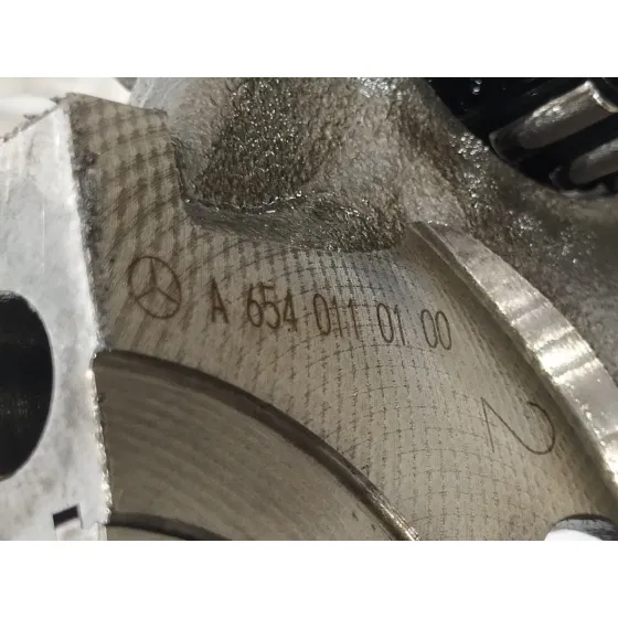 Contrapeso Ciguenal para Mercedes-Benz Clase E Lim. (W213)