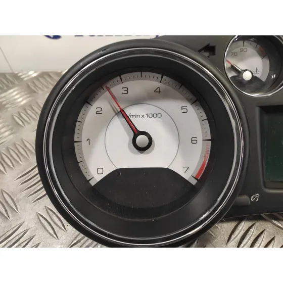 Cuadro Instrumentos para Peugeot 308