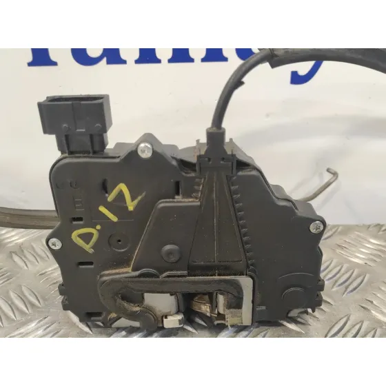 Cerradura Puerta Delantera Izquierda para Peugeot Boxer Caja Cerr.techo Sobreelev.(Bat.4035)(335/440)(2007 =>