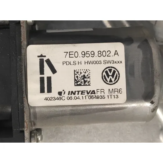 Elevalunas Delantero Derecho para Volkswagen T5 Transporter (7E)