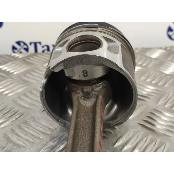 Piston para Seat Leon (1P1)