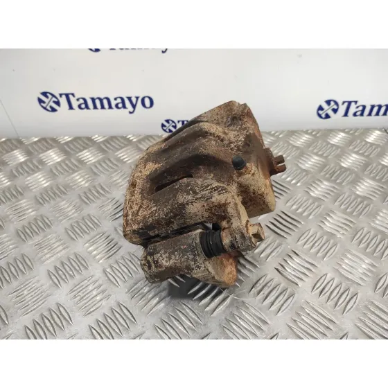 Pinza Freno Delantera Derecha para Nissan Pick-Up (D22)