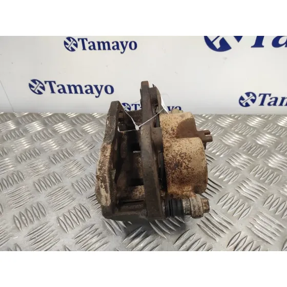 Pinza Freno Delantera Derecha para Nissan Pick-Up (D22)