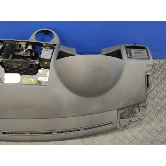 Salpicadero para Volkswagen T5 Transporter (7E)