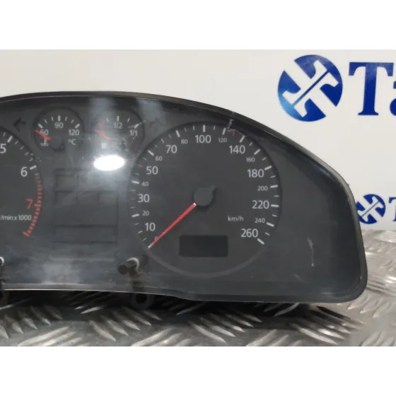 Cuadro Instrumentos para Audi A4 Berlina (B5)