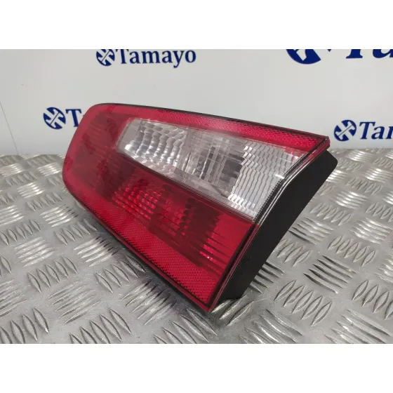 Piloto Trasero Derecho Interior para Renault Laguna Ii (Bg0)