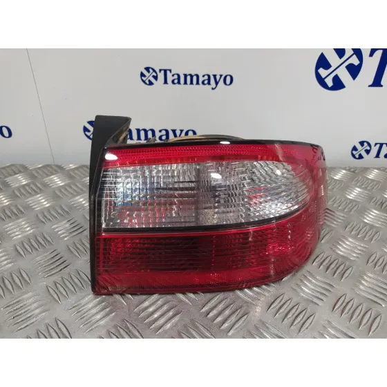 Piloto Trasero Derecho para Renault Laguna Ii (Bg0)