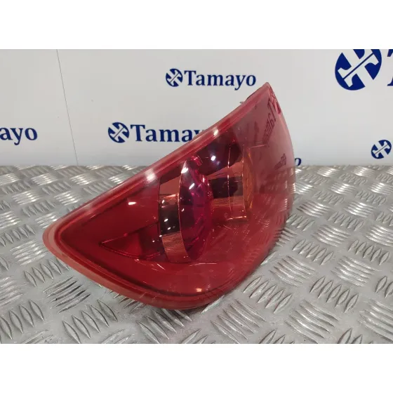 Piloto Trasero Izquierdo para Mazda 3 Berlina (Bk)