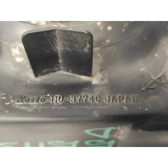 Faro Derecho para Mitsubishi Montero (V20/V40)