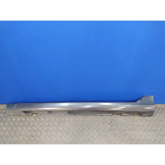 Faldon Lateral para Volvo S60 Lim.
