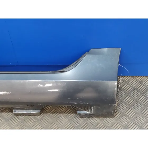Faldon Lateral para Volvo S60 Lim.