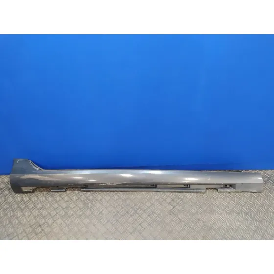 Faldon Lateral para Volvo S60 Lim.