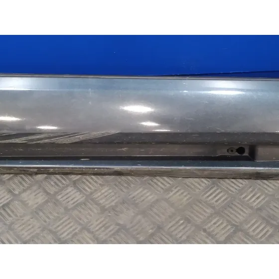 Faldon Lateral para Volvo S60 Lim.