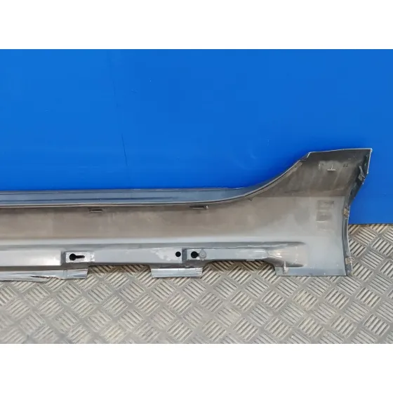 Faldon Lateral para Volvo S60 Lim.