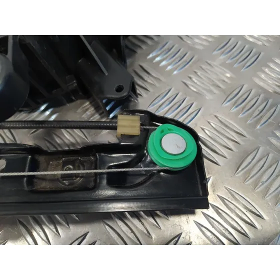 Elevalunas Delantero Derecho para Seat Leon (1P1)