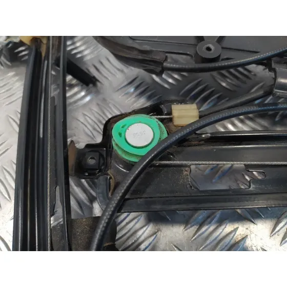 Elevalunas Delantero Derecho para Seat Leon (1P1)