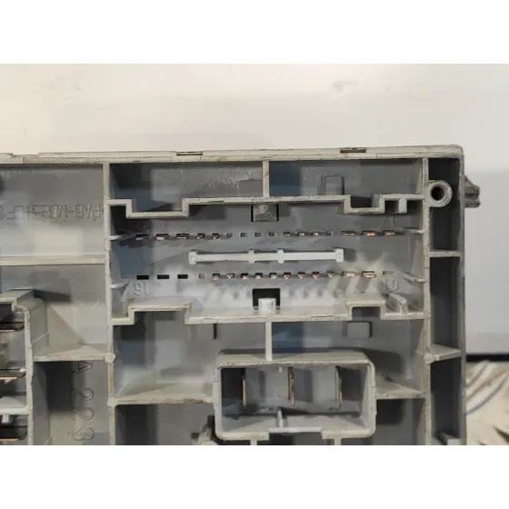 Caja Reles / Fusibles para Alfa Romeo Gt (125)