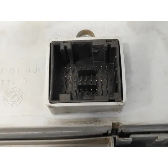 Caja Reles / Fusibles para Fiat Idea (135)