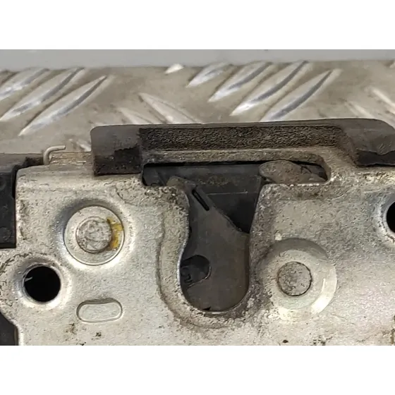Cerradura Puerta Delantera Derecha para Alfa Romeo Gt (125)