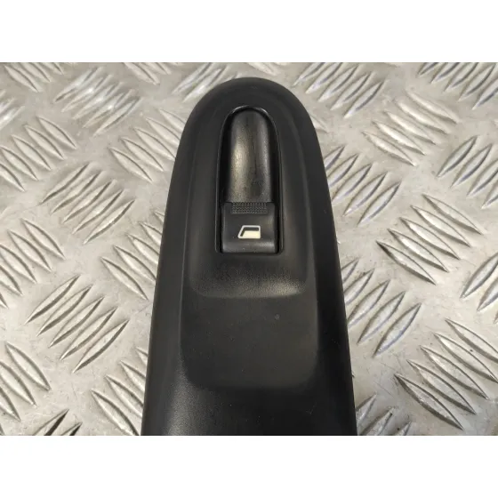 Mando Elevalunas Delantero Derecho para Peugeot 406 Berlina (S1/S2)