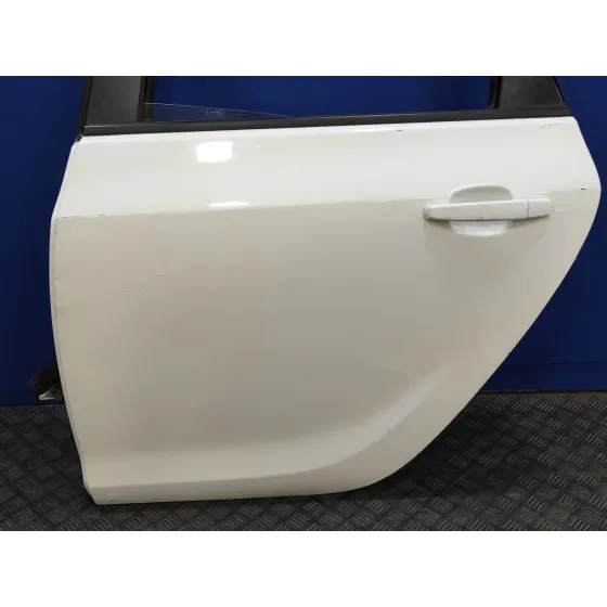 Puerta Trasera Izquierda para Opel Astra J Lim.