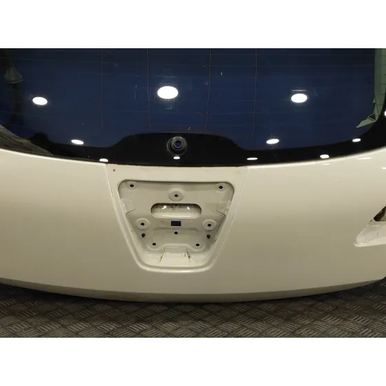 Porton Trasero para Opel Astra J Lim.