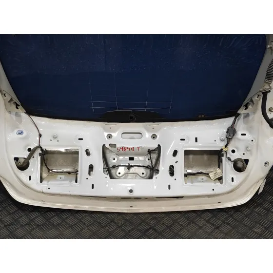Porton Trasero para Opel Astra J Lim.