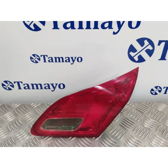 Piloto Trasero Derecho Interior para Opel Astra J Lim.