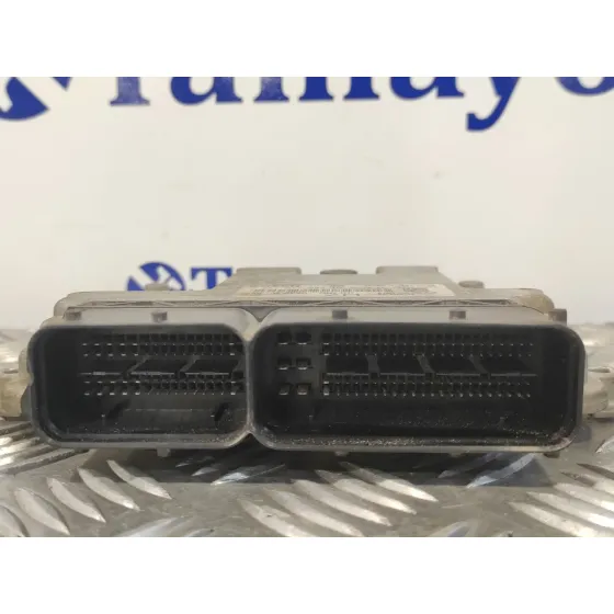 Centralita Motor Uce para Opel Astra H Berlina