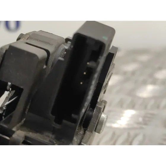Cerradura Maletero / Porton para Opel Astra J Lim.