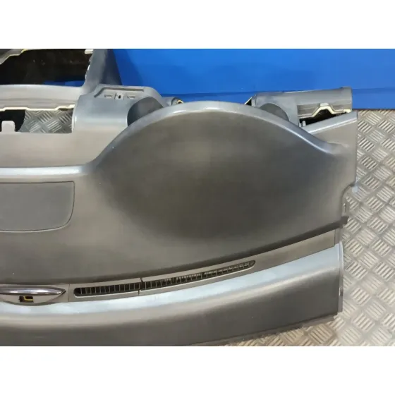 Salpicadero para Mercedes-Benz Clase R (W251)