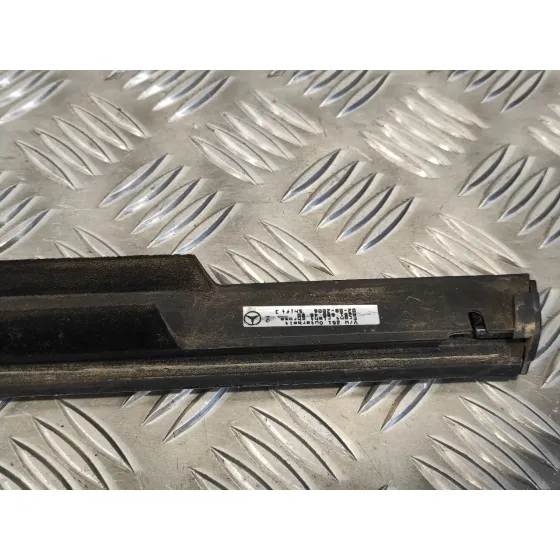Moldura para Mercedes-Benz Clase R (W251)