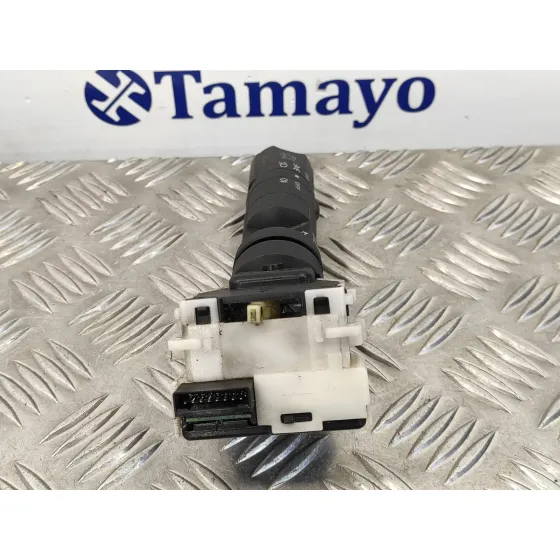 Mando Intermitentes para Nissan Pathfinder (R51)