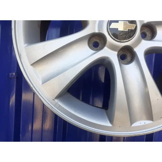 Llanta para Chevrolet Captiva