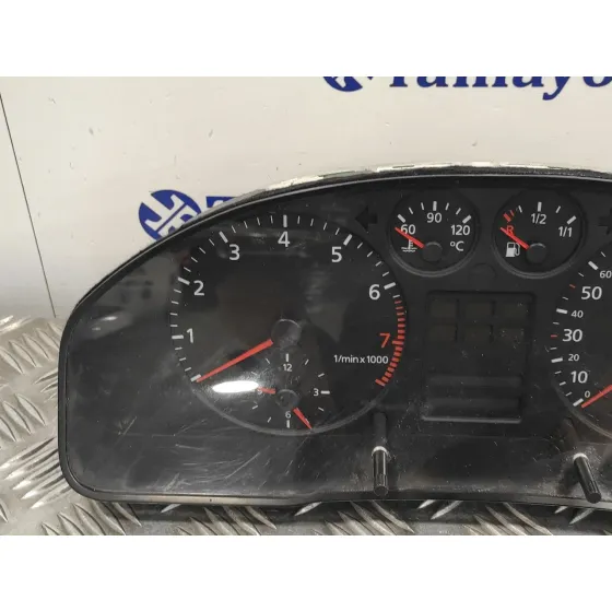 Cuadro Instrumentos para Audi A4 Berlina (B5)