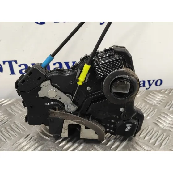 Cerradura Puerta Delantera Derecha para Toyota Auris