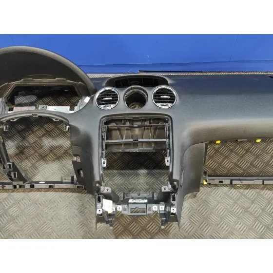 Salpicadero para Peugeot 308