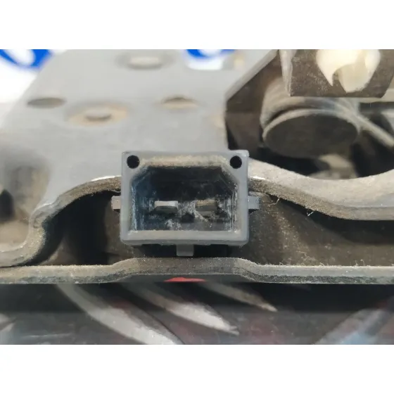 Cerradura Maletero / Porton para Audi A3 (8P)