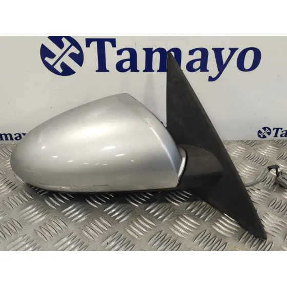 Retrovisor Derecho para Nissan Primera Berlina (P12)