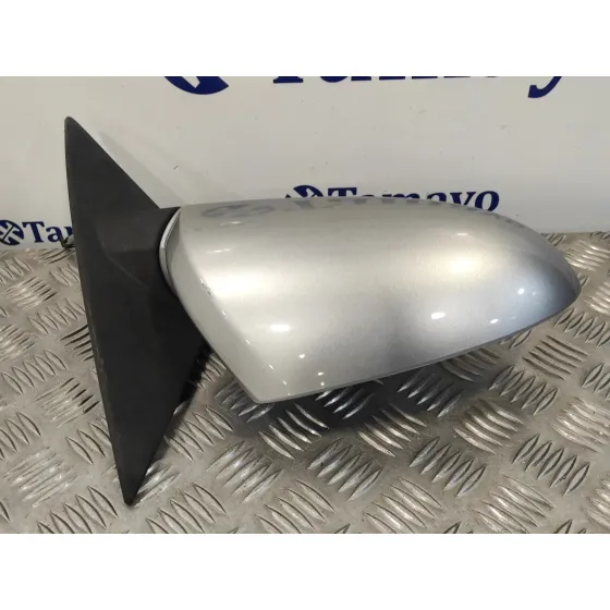 Retrovisor Derecho para Nissan Primera Berlina (P12)